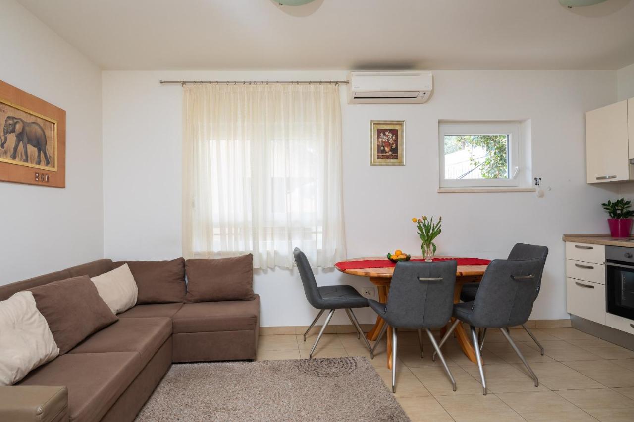 Adriatic Beach Suites Omiš Dış mekan fotoğraf